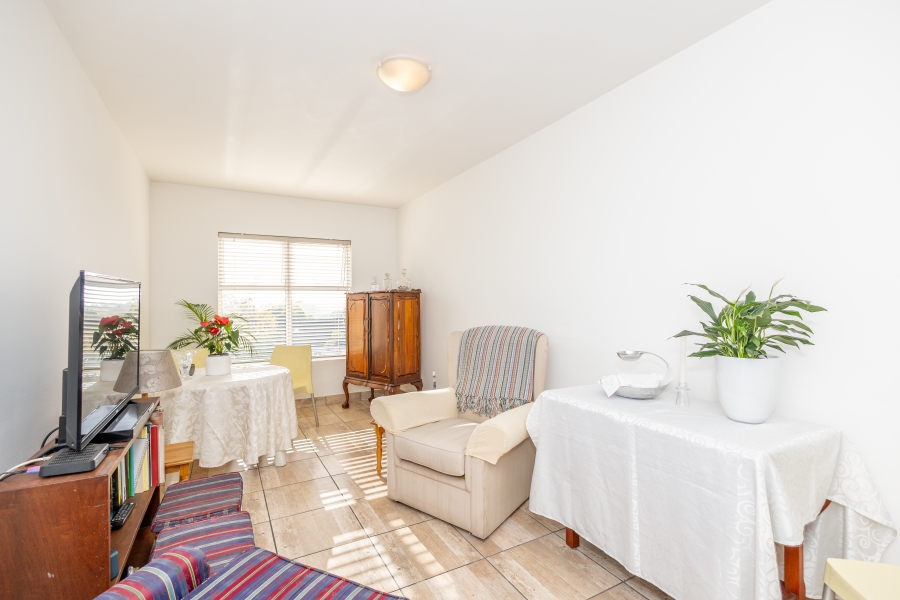 2 Bedroom Property for Sale in Durbanville Western Cape